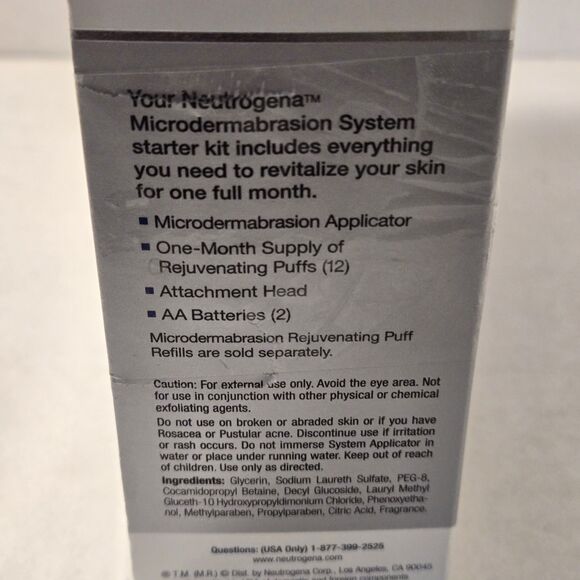 Neutrogena Microdermabrasion System Kit with 12 Rejuvenating Puffs - OPEN BOX - Picture 3 of 10